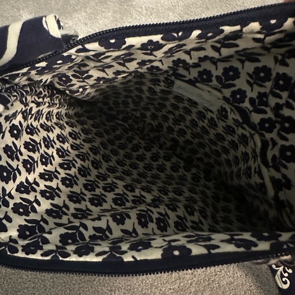 NWT/NWOT Twirly Birds Navy Vera Bradley Hipster and Tech Case Set - Picture 2 of 3